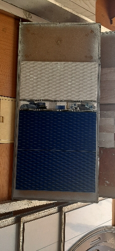 AGORA BLEU PETROLE