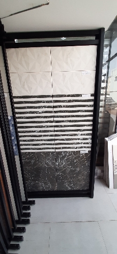 PIRAMIDE CARRARA