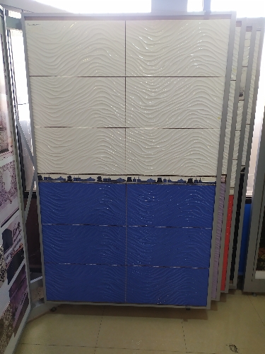 LEXUS BLEU 30 M2
