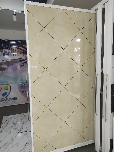 CALIZA LUX